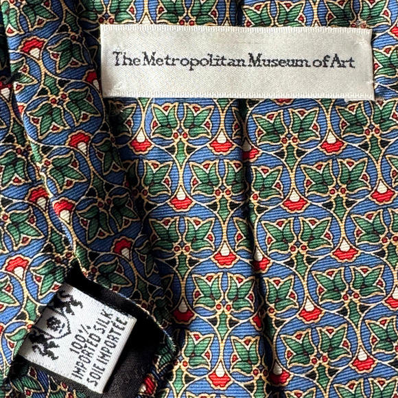 Met Museum Silk Tie | Art Deco Floral | USA Made - Picture 2 of 4